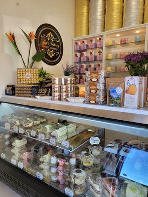 Lily’s Bakery And Catering