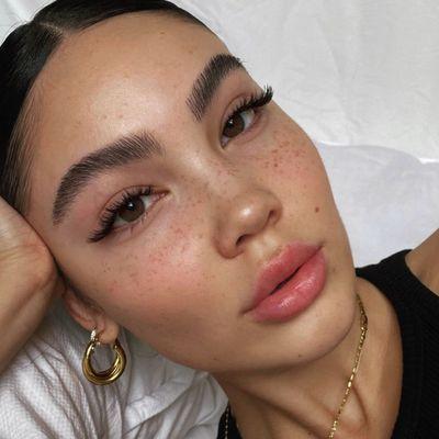 AR Threading and Waxing Salon