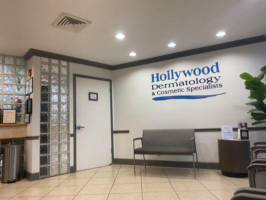 Hollywood Dermatology & Cosmetic Specialists