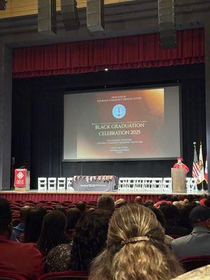 Stanford Memorial Auditorium