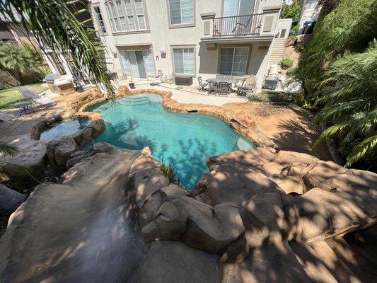 Pool/rocks restoration