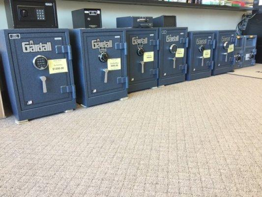 CONNECTICUT'S LARGEST INVENTORY