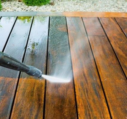 Power washing! Only $25 bucks an hour!