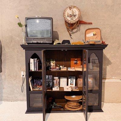 The Salem House Thrift