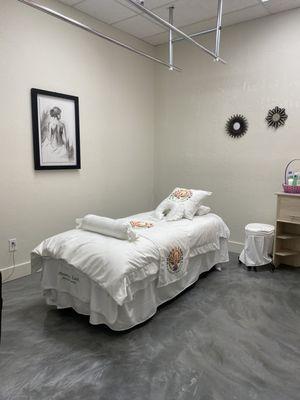 Phoenix Earth Massage Therapy