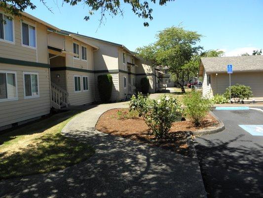 Jandina Park Apartments