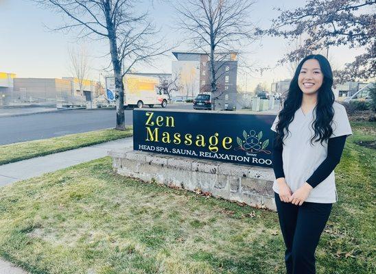 Zen massage therapist