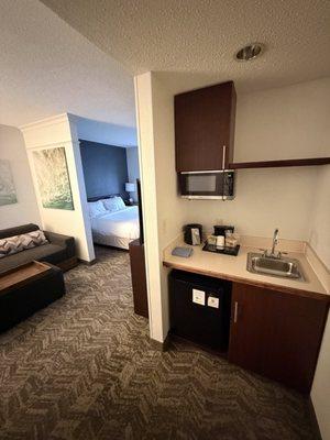 Wet Bar and King Suite