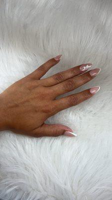 French tip-stiletto/almond shape