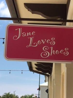 Jane Loves Shoes