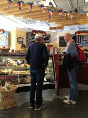 Airport Lounge & Snack Bar