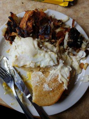 Mediocre croque madame with scorched hash browns