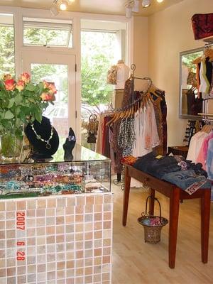 Missi Lu casual flair & trendsetting fashion