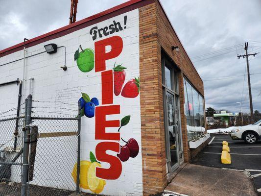 Granny's Pie Factory