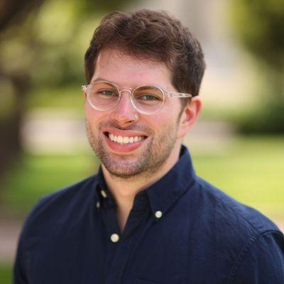 Wade Caves - Astrologer