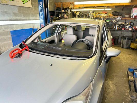 C A R Precision Glass