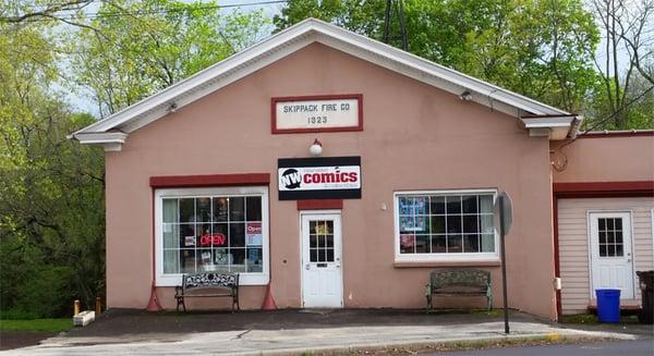 New Wave Comics and Collectibles