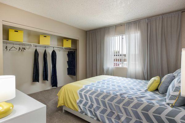 Camelback Cove Apartments