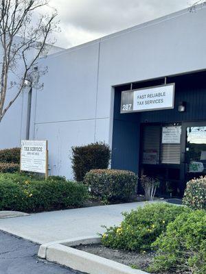 Fast Reliable Services