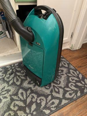 Studio City Vacuum & Sewing Center