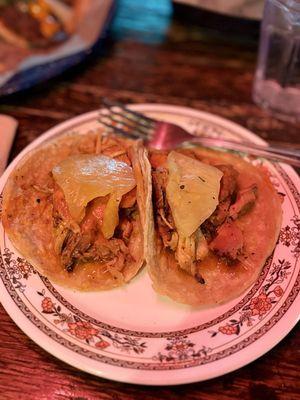 Broken English Taco Pub