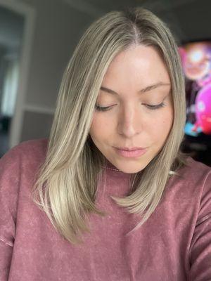 Hair bleaching and highlights