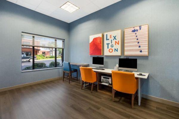 Holiday Inn Express & Suites Lexington