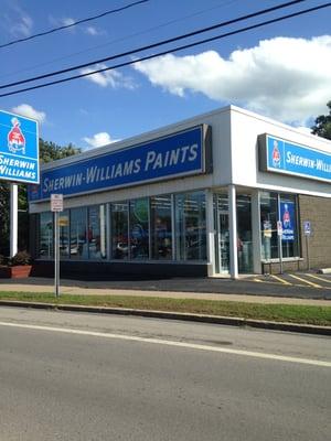 Niagara Falls Sherwin-Williams Paint Store -- 7895 Niagara Falls Boulevard / Route 62, Niagara Falls NY               Storefront