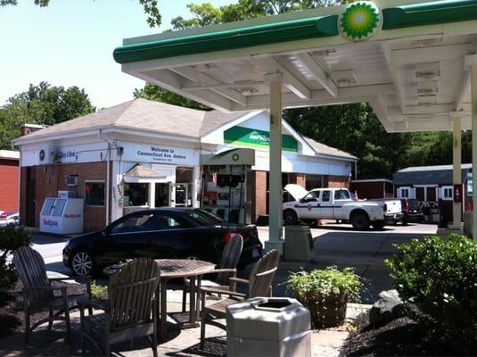 Connecticut Ave BP