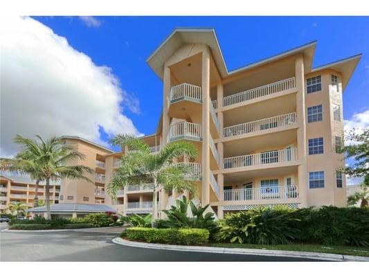 Universal Paint & Design Services