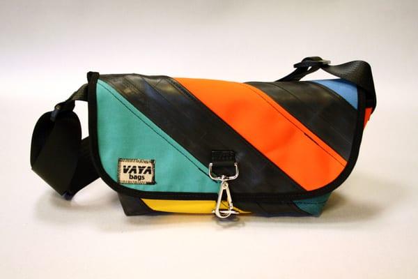 Vaya Bags