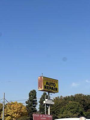 Neshek's Auto Repair