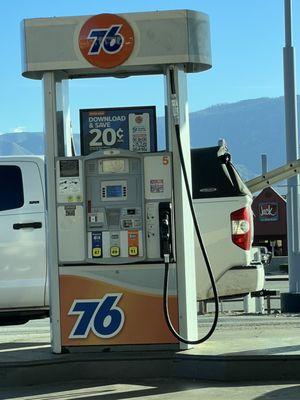 Acton 76 Service Center