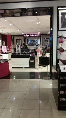 Victoria's Secret & PINK