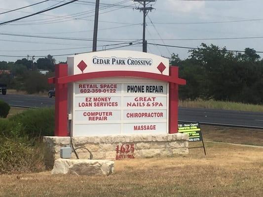 Cedar Park Crossing Center Sign