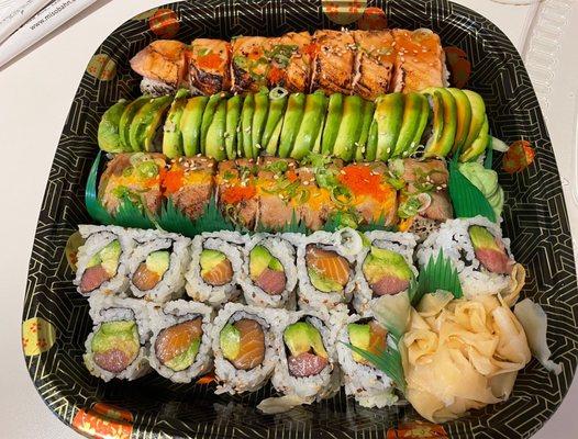 Small sushi platter