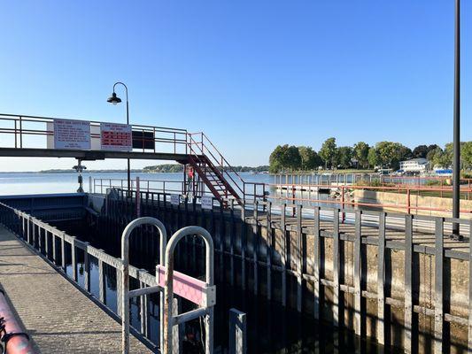 Tenney Lock and Dam