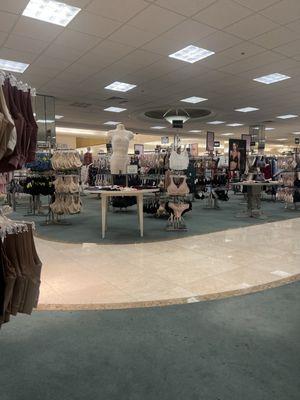 Dillard's