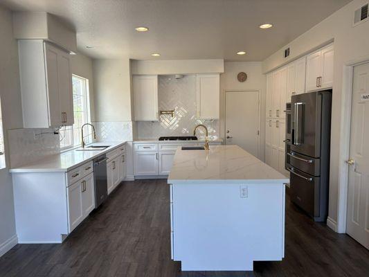 White Shaker Kitchen