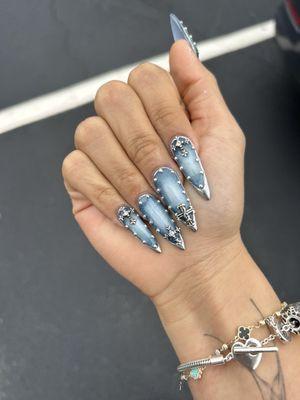Long almond/stiletto nails