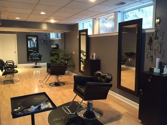 Salon FraXure