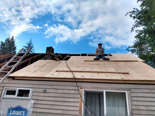 Frontier General Contractor