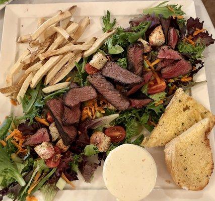 Steak salad