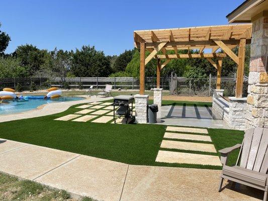 512 Turf and landscaping