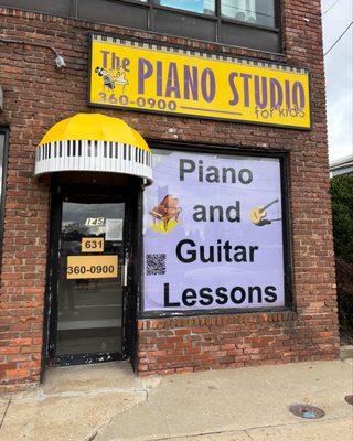 Piano Studio