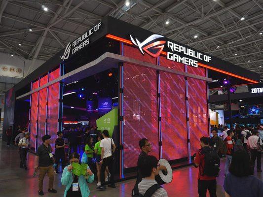 Convention Booth Build for Asus America