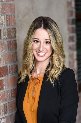 Alyssa Hempel, Realtor