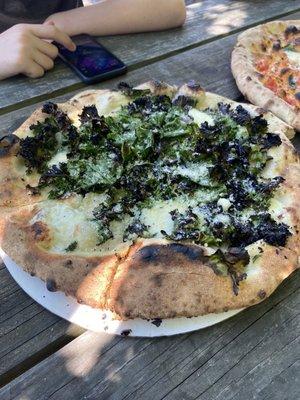 Kale pizza