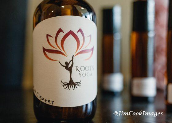 Roots Yoga