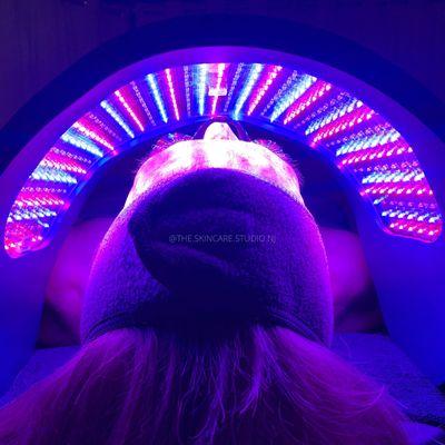 LED Therapy for anti-aging & anti-acne benefits